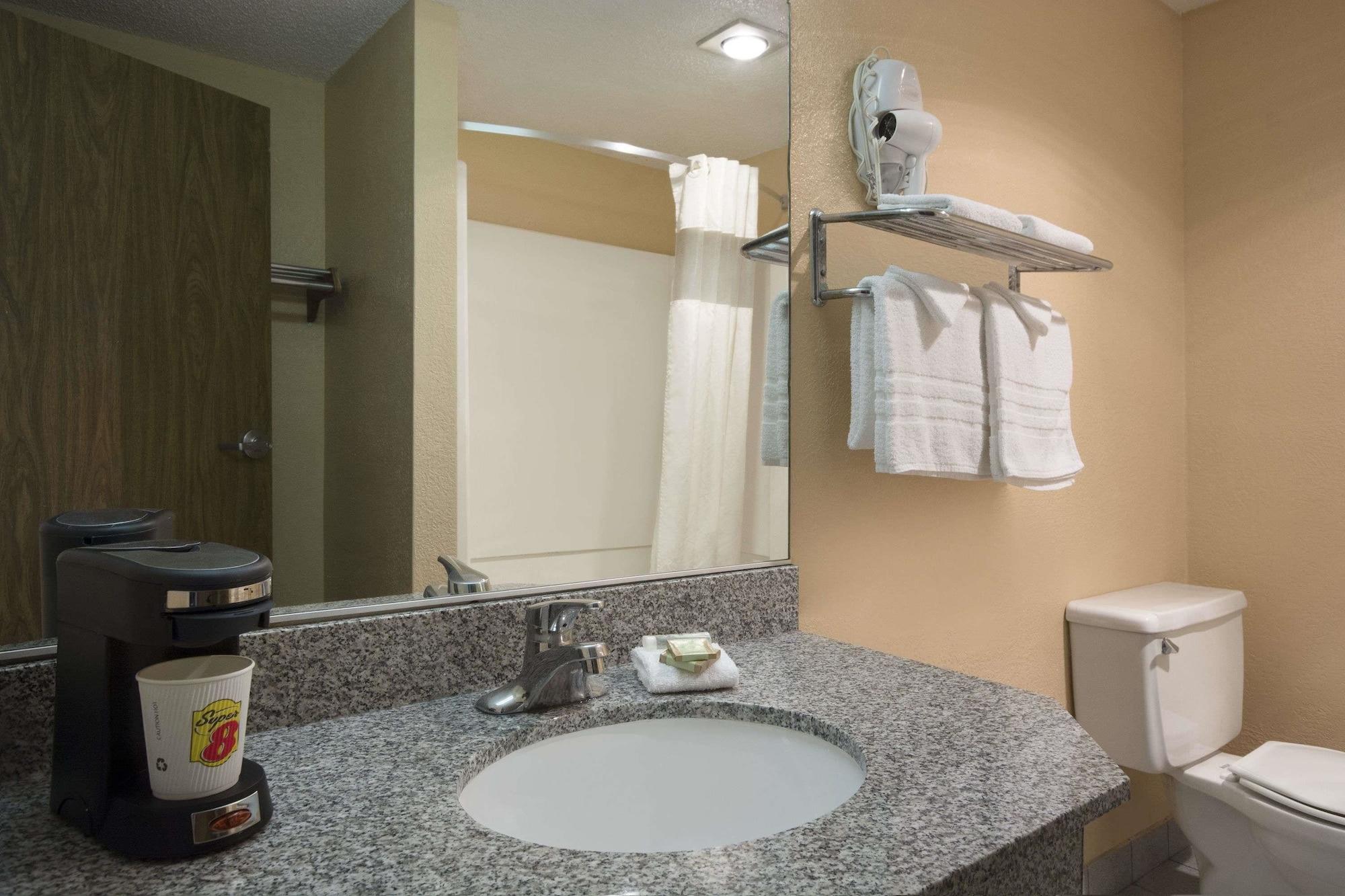 Super 8 By Wyndham Amarillo Central Tx Exterior foto