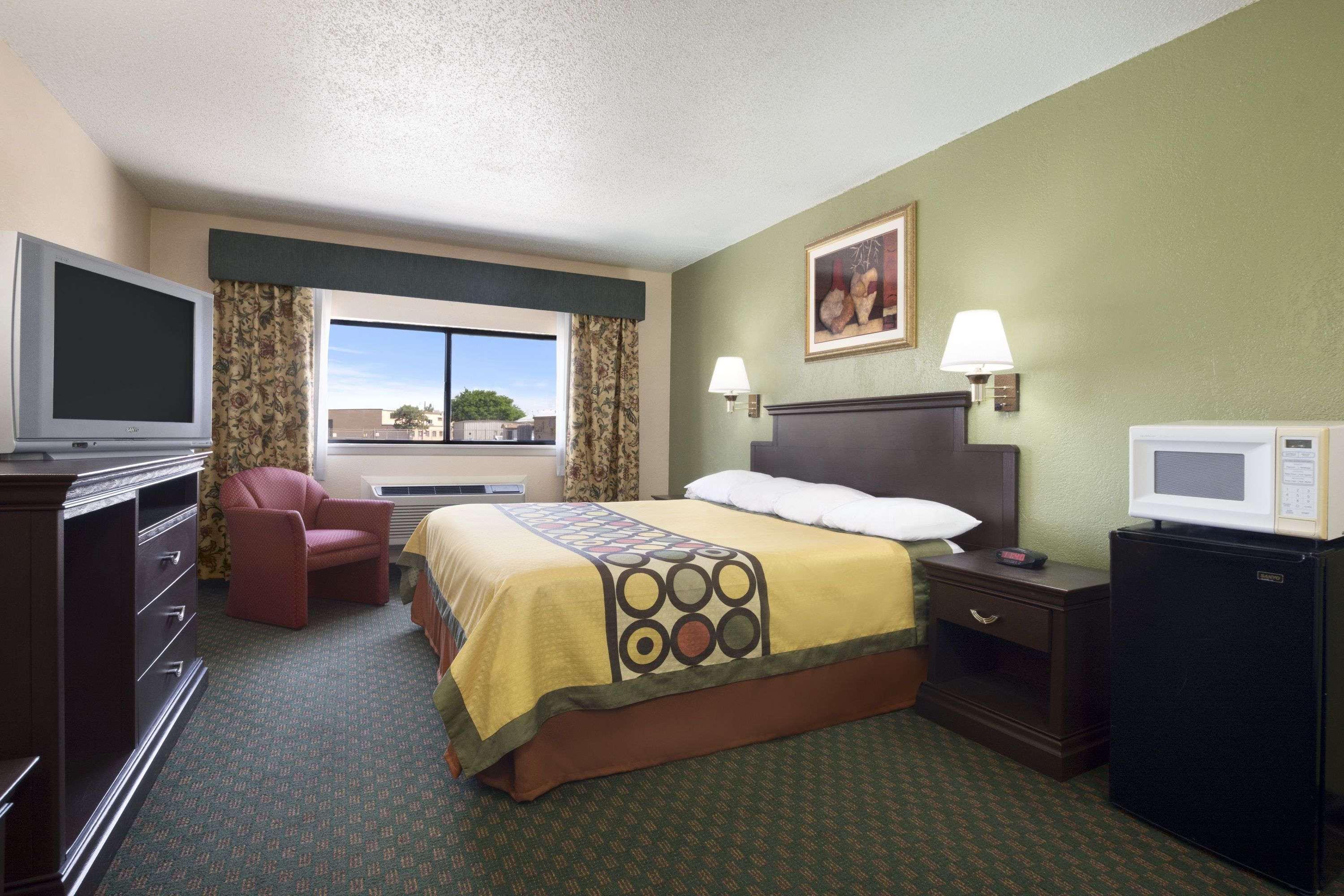 Super 8 By Wyndham Amarillo Central Tx Exterior foto