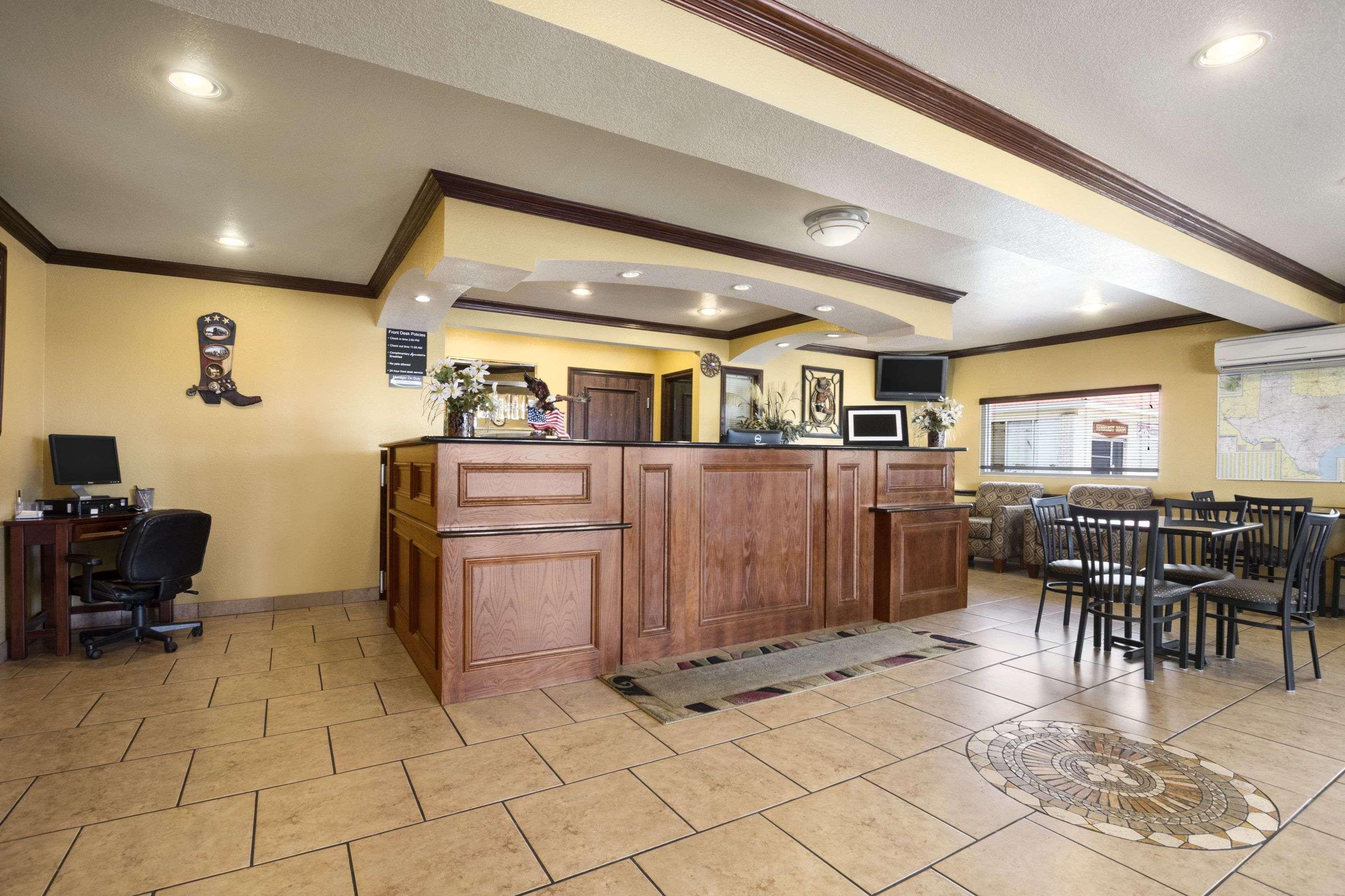 Super 8 By Wyndham Amarillo Central Tx Exterior foto